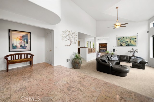 225 Broken Arrow Road, Nipomo CA: https://media.crmls.org/medias/bf2c4098-a52a-4114-af8e-cc4ecac7650c.jpg