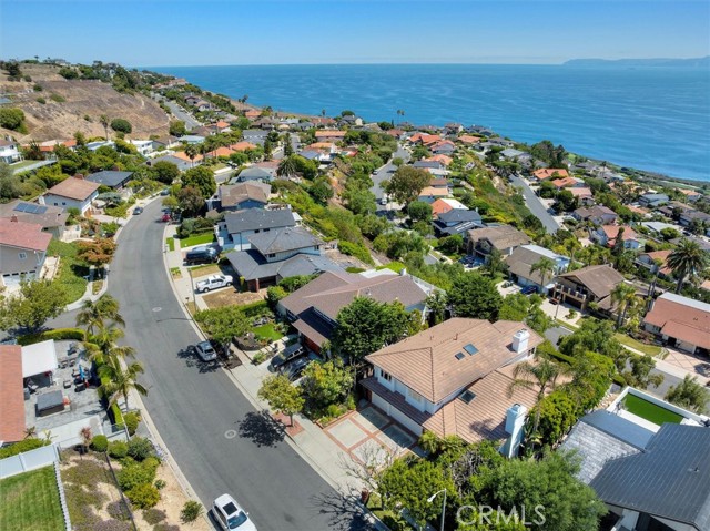 3550 Coolheights Drive, Rancho Palos Verdes CA: https://media.crmls.org/medias/bf2c8570-3ebf-43bb-94fc-370eb0c6a648.jpg
