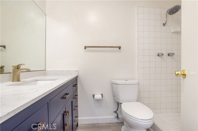 Detail Gallery Image 17 of 28 For 635 E Elmwood Ave #102,  Burbank,  CA 91501 - 2 Beds | 2 Baths