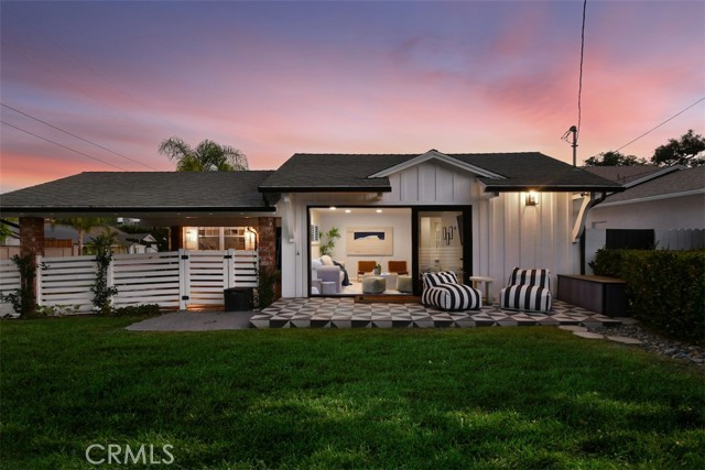Detail Gallery Image 22 of 42 For 12614 Morrison St, Valley Village,  CA 91607 - 4 Beds | 3 Baths