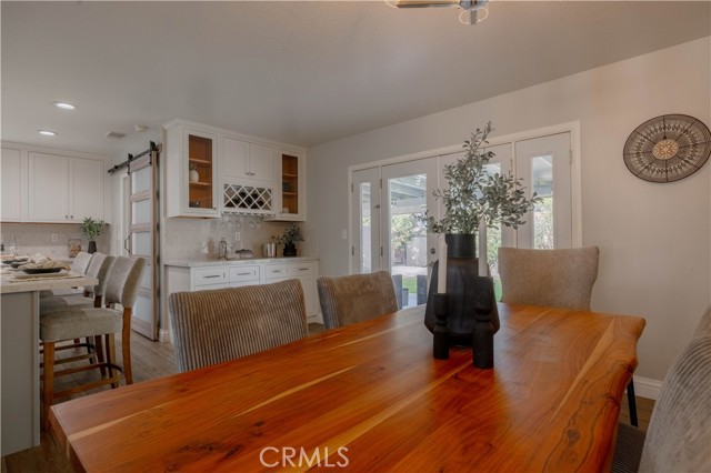 1901 Morgan Avenue, Claremont CA: https://media.crmls.org/medias/bf2d9b1f-86ad-4abd-a9ab-7fba9f7f8cbd.jpg