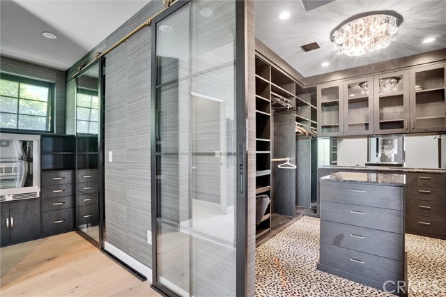 Detail Gallery Image 37 of 75 For 618 6th Ave, Venice,  CA 90291 - 4 Beds | 4 Baths