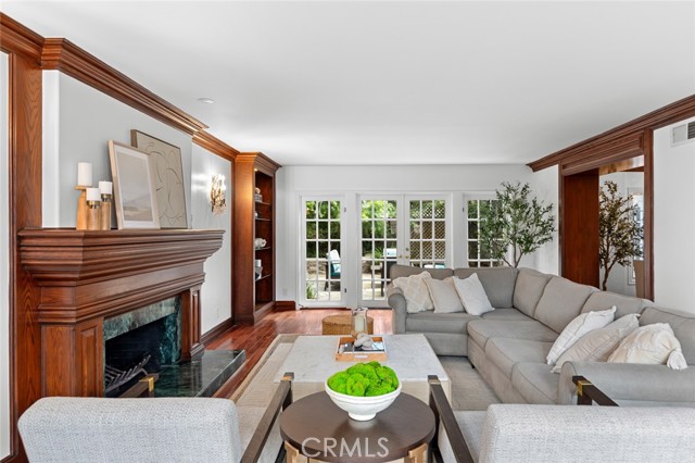 Front Image Thumbnail for CRPW25246330