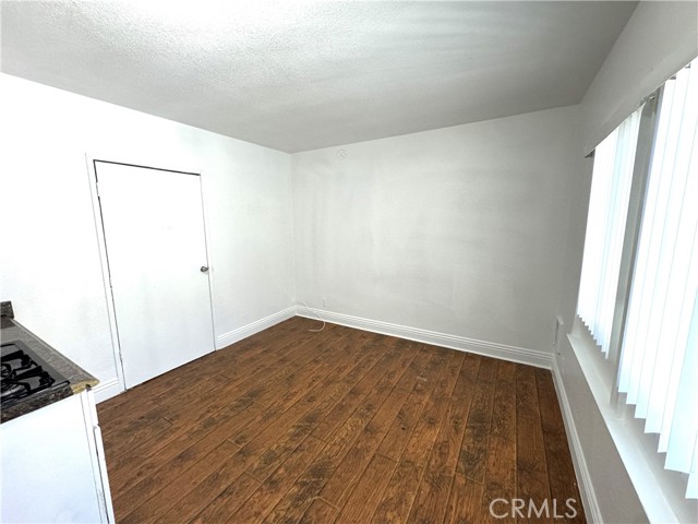 Detail Gallery Image 3 of 9 For 4387 W 134th St #G,  Hawthorne,  CA 90250 - 0 Beds | 1 Baths