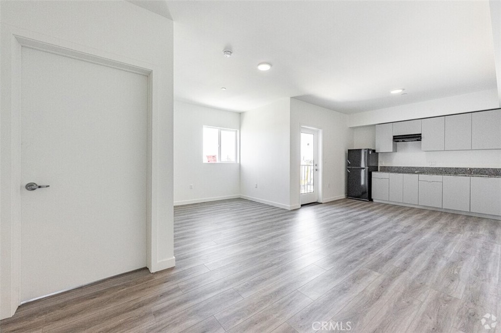 MLS #SR25061748 img 9