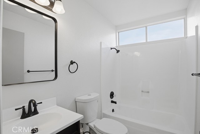 3278 Roberds Avenue, San Bernardino CA: https://media.crmls.org/medias/bf301c9e-f5ac-41f5-a347-027645b88271.jpg