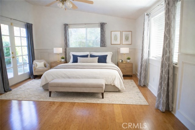 Detail Gallery Image 11 of 38 For 5200 Valley Circle Bld, Woodland Hills,  CA 91367 - 3 Beds | 3 Baths