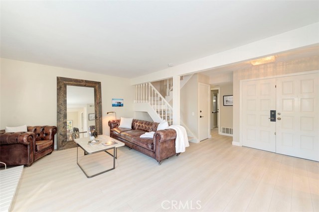 3341 Calle La Veta, San Clemente CA: https://media.crmls.org/medias/bf31f182-a3a9-4155-a6df-190ea3ad092b.jpg