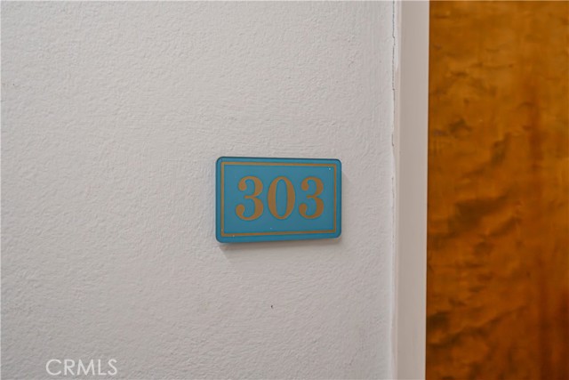 Detail Gallery Image 4 of 56 For 4239 via Arbolada #303,  Los Angeles,  CA 90042 - 2 Beds | 2 Baths