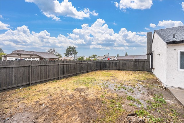 Detail Gallery Image 31 of 32 For 1365 W Etiwanda Ave, Rialto,  CA 92376 - 3 Beds | 2 Baths