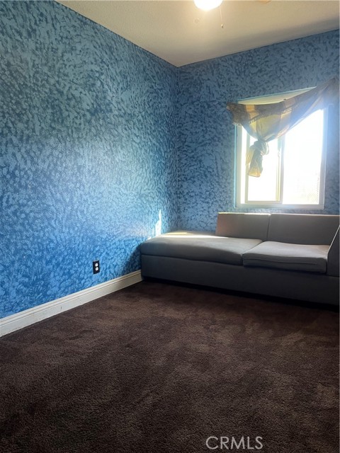 5617 29TH Street, Jurupa Valley CA: https://media.crmls.org/medias/bf3420a5-b5de-4981-9841-c141a45671f9.jpg