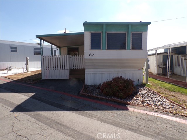 MLS# IV23196719