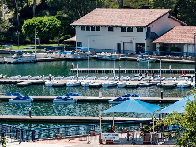 Detail Gallery Image 35 of 46 For 26041 Avenida Bonachon, Mission Viejo,  CA 92691 - 4 Beds | 2 Baths