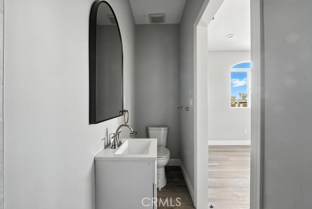 22020 PIONEER Boulevard, Hawaiian Gardens CA: https://media.crmls.org/medias/bf369245-333c-4290-a722-00e76c94b94f.jpg
