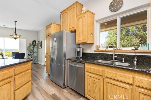 Image 37 of 64 For 38736 Oak Glen Road