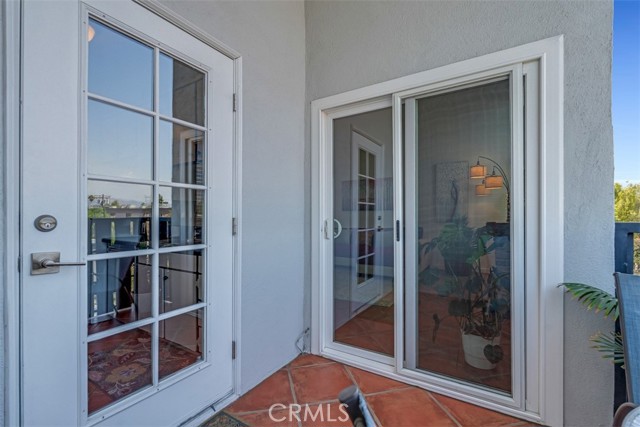 Detail Gallery Image 22 of 50 For 18645 Hatteras St #230,  Tarzana,  CA 91356 - 3 Beds | 2 Baths