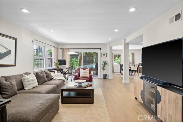 Detail Gallery Image 9 of 20 For 1137 via Coronel, Palos Verdes Estates,  CA 90274 - 3 Beds | 2 Baths