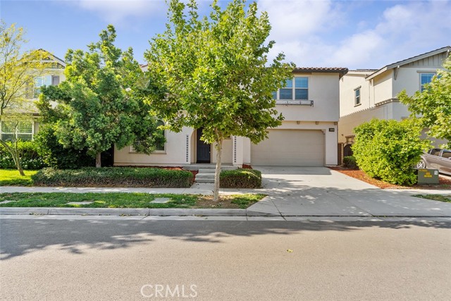 3131 E Rutherford Dr, Ontario CA: https://media.crmls.org/medias/bf380957-7806-435b-b27c-70a1ccf59cb7.jpg
