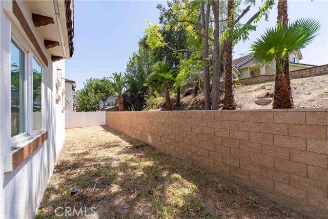 1359 Point Loma Place, Walnut CA: https://media.crmls.org/medias/bf396924-ece3-42f3-a6a9-b2797b004b17.jpg