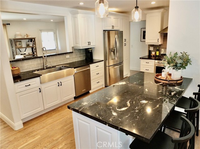 Detail Gallery Image 10 of 35 For 2443 Fordham, Costa Mesa,  CA 92626 - 4 Beds | 2/1 Baths