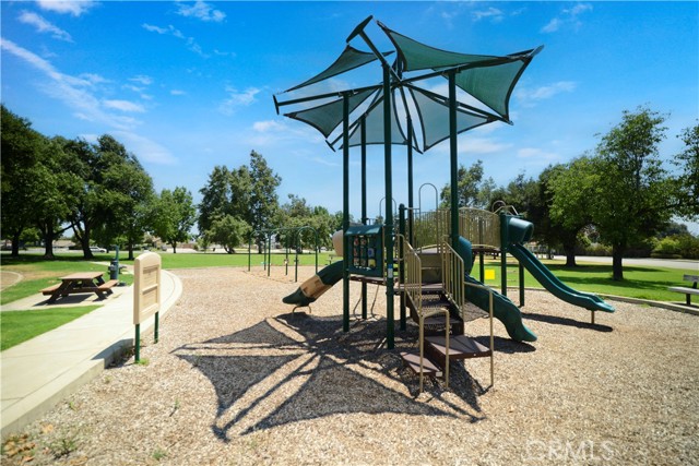 5905 Old Wheeler Road, La Verne CA: https://media.crmls.org/medias/bf39ca24-8508-472c-9853-987e0595868e.jpg
