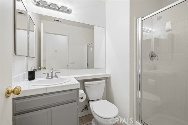 Detail Gallery Image 26 of 60 For 5319 Essex, Palmdale,  CA 93552 - 4 Beds | 3 Baths