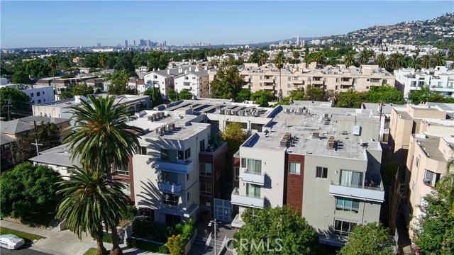 Detail Gallery Image 36 of 37 For 1411 N Detroit St #208,  Los Angeles,  CA 90046 - 3 Beds | 3 Baths