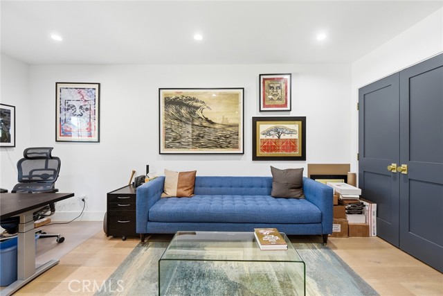 5 Bed Home for Sale in Sherman Oaks, California