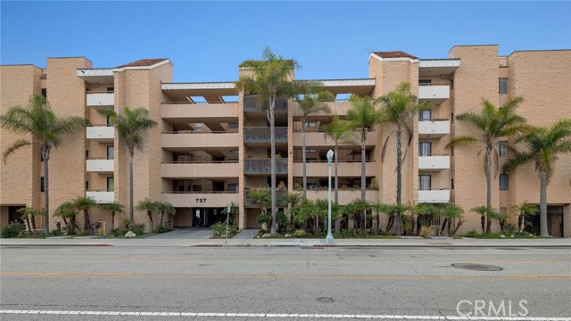 Detail Gallery Image 9 of 60 For 727 Esplanade #302,  Redondo Beach,  CA 90277 - 2 Beds | 2 Baths