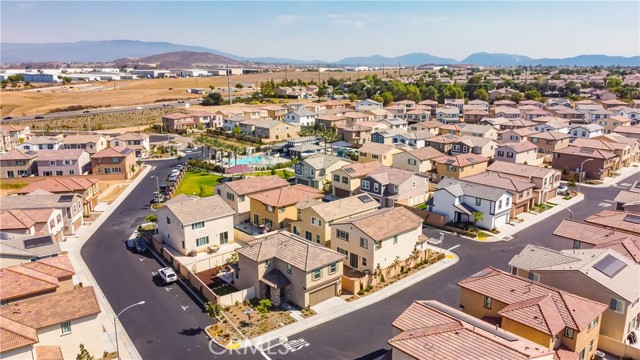 30310 Wild Oat Street, Murrieta CA: https://media.crmls.org/medias/bf3ad827-46c4-4115-afeb-c9d0c1964e83.jpg