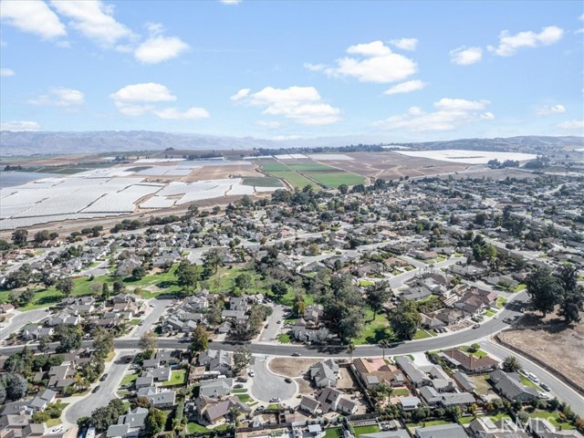 Detail Gallery Image 34 of 38 For 1360 Charter Court, Santa Maria,  CA 93455 - 3 Beds | 2 Baths