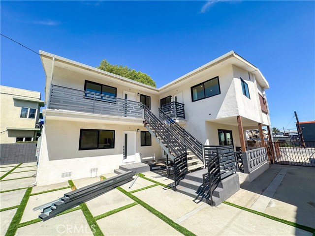 2927 S Redondo Boulevard, Los Angeles CA: https://media.crmls.org/medias/bf3b3b2a-1b12-4379-aad6-da31ba577ba2.jpg