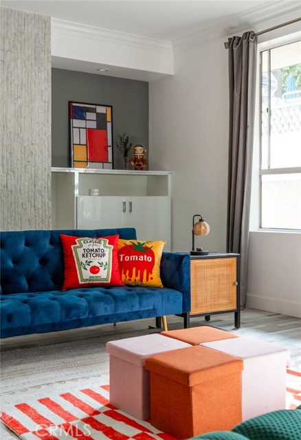 1277 S S Beverly Glen Blvd #107