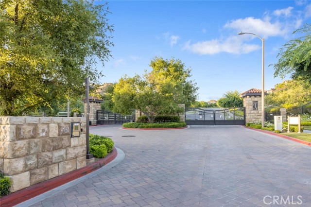 Detail Gallery Image 40 of 42 For 24923 Hearth Ct, Valencia,  CA 91354 - 4 Beds | 3/1 Baths