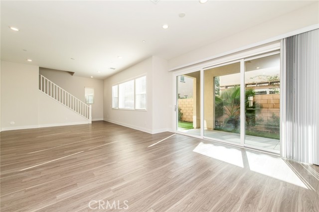 Detail Gallery Image 11 of 38 For 631 Cardona, Lake Forest,  CA 92630 - 5 Beds | 4 Baths