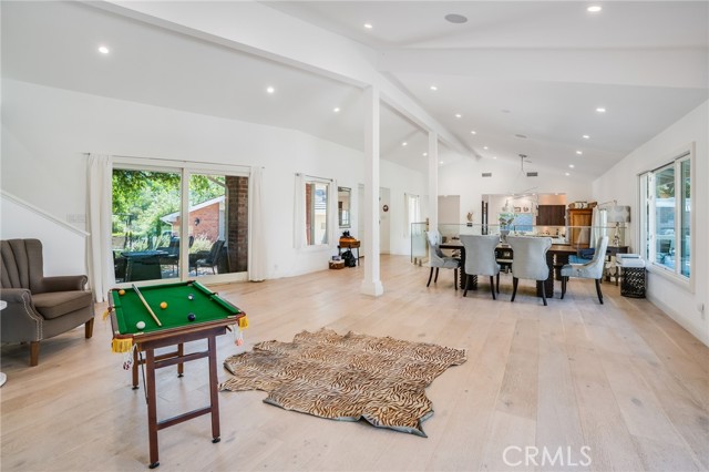 Front Image Thumbnail for CRSR25251174