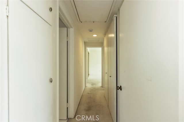 23026 Nadine Circle, Torrance CA: https://media.crmls.org/medias/bf3cf651-f3a6-4379-b5e7-8568c63988c3.jpg