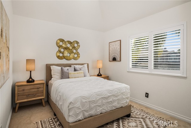 29 Calabria, Lake Forest CA: https://media.crmls.org/medias/bf3d0afc-7589-46e0-87eb-78068484b17a.jpg