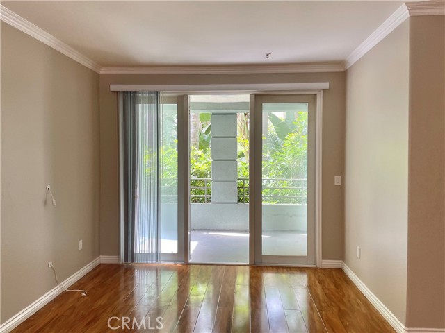 2253 Martin, Irvine CA: https://media.crmls.org/medias/bf3d40cc-a464-4857-8a1f-affd0d366555.jpg