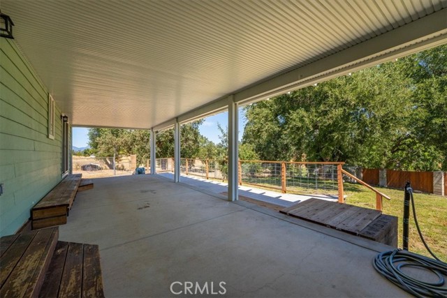 22132 Los Robles Way, Palo Cedro CA: https://media.crmls.org/medias/bf3ea475-608a-4dd4-bbf4-73b13a5928db.jpg