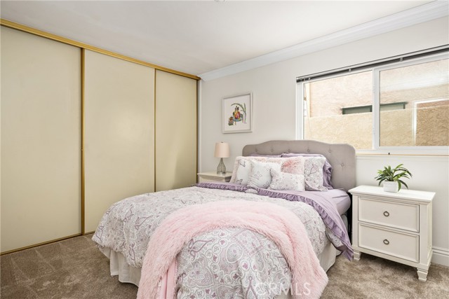 2545 E Lark Ellen Lane, Anaheim CA: https://media.crmls.org/medias/bf3efdbb-2c50-4317-b1b1-1ebd212bf623.jpg