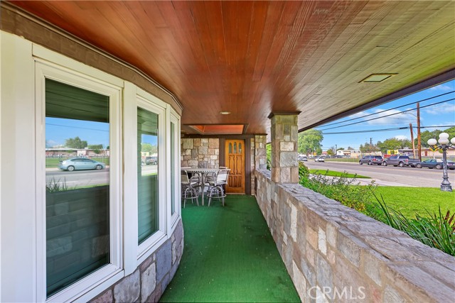 Detail Gallery Image 8 of 53 For 3694 Parkside, San Bernardino,  CA 92404 - 3 Beds | 3/1 Baths