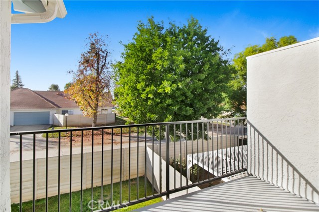 Detail Gallery Image 14 of 25 For 22 S Dearborn St, Redlands,  CA 92374 - 3 Beds | 2/1 Baths