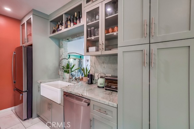 Detail Gallery Image 24 of 63 For 456 Cherry Ave, Long Beach,  CA 90802 - 3 Beds | 4 Baths