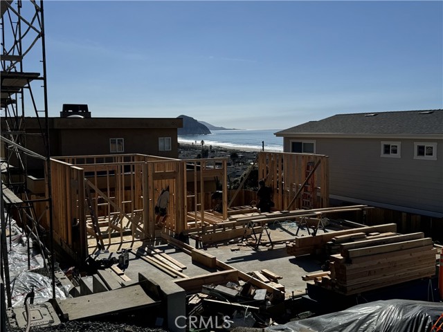 Detail Gallery Image 8 of 15 For 536 Blanca St, Morro Bay,  CA 93442 - 3 Beds | 2/1 Baths