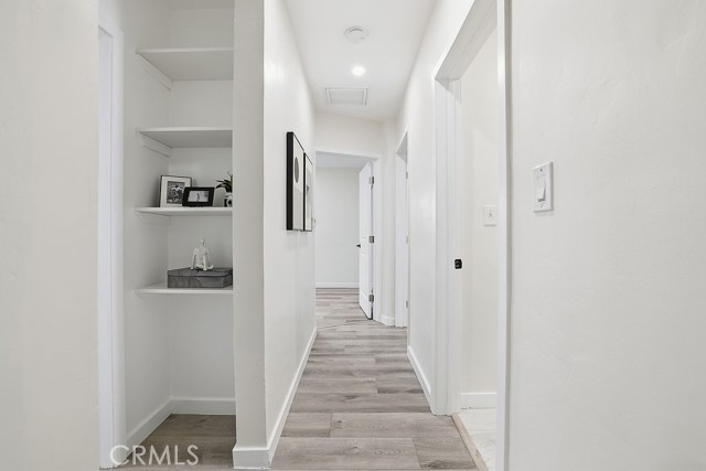 Detail Gallery Image 20 of 58 For 10714 Valley Spring Ln, North Hollywood,  CA 91602 - – Beds | – Baths