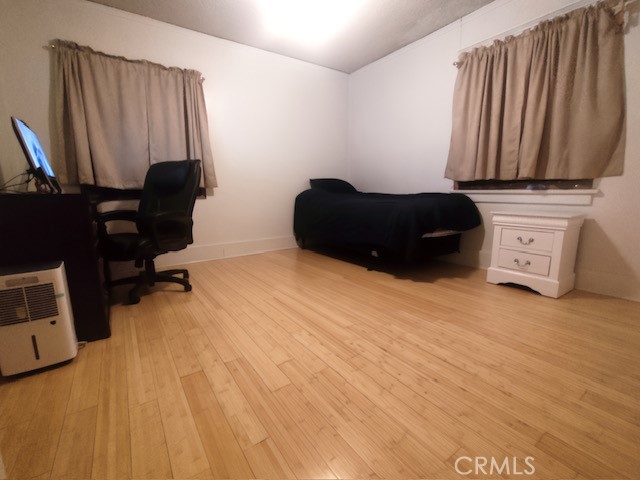 637 E 76th Place, Los Angeles, California 90001, 2 Bedrooms Bedrooms, ,1 BathroomBathrooms,Residential,For Sale,637 E 76th Place,CRPW24034765