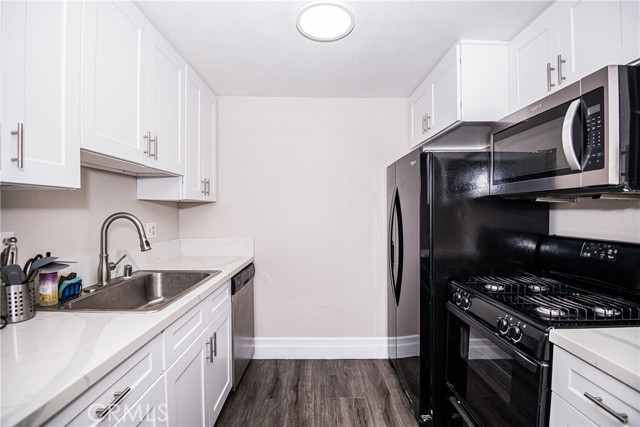 Detail Gallery Image 1 of 43 For 1000 Central Ave #19,  Riverside,  CA 92507 - 2 Beds | 2 Baths