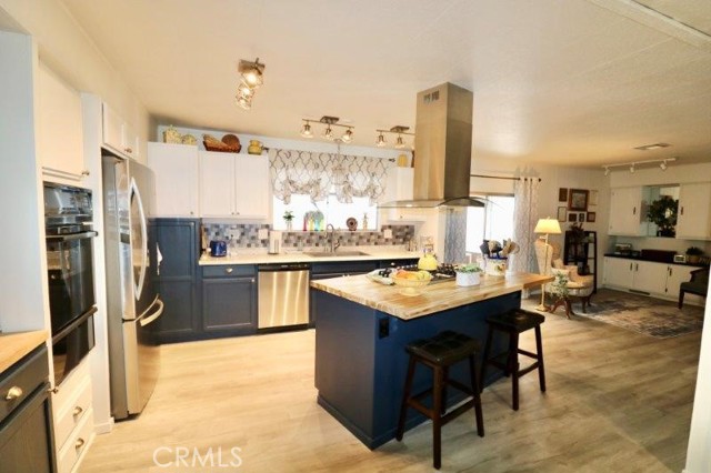 Detail Gallery Image 20 of 46 For 12726 Lake Forest Dr #25,  La Mirada,  CA 90638 - 2 Beds | 2 Baths