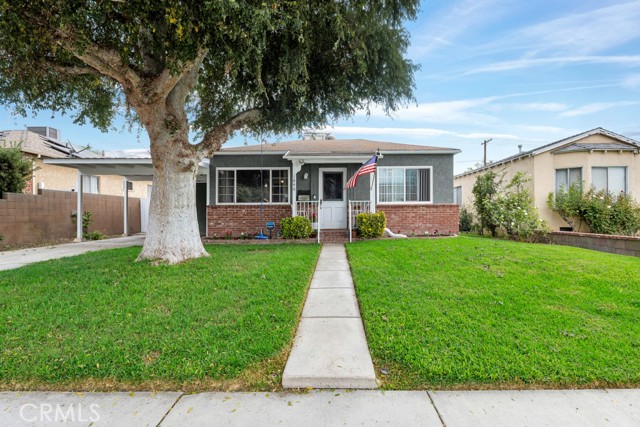 Detail Gallery Image 3 of 31 For 1640 N Lincoln, Burbank,  CA 91506 - 4 Beds | 2 Baths